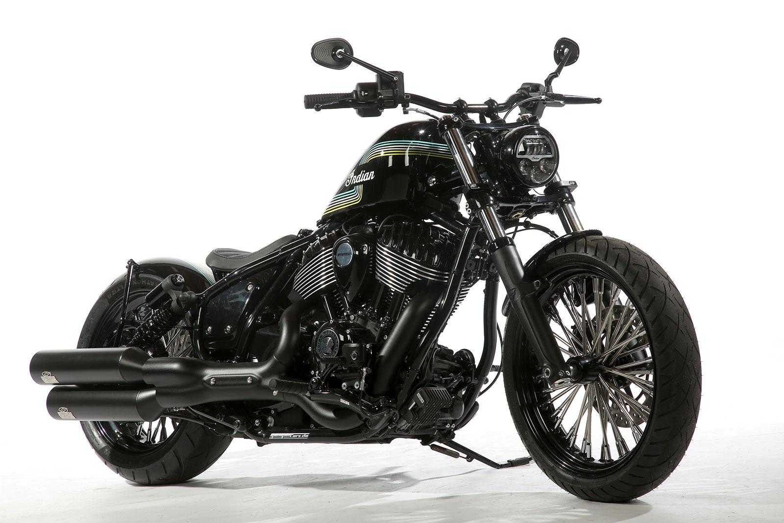 Budweis Custom Show 2023 - First Place Indian Scout class