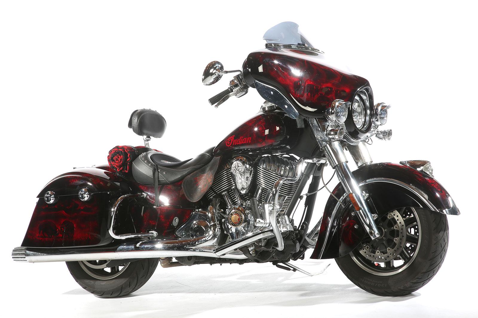 Budweis Custom Show 2023 - First Place Indian Scout class