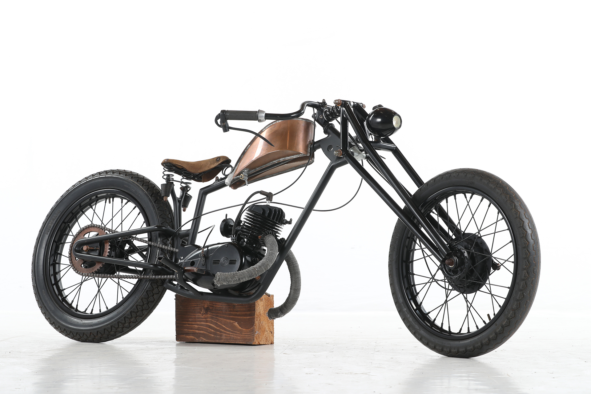 Budweis Custom Show 2023 - First Place Indian Scout class