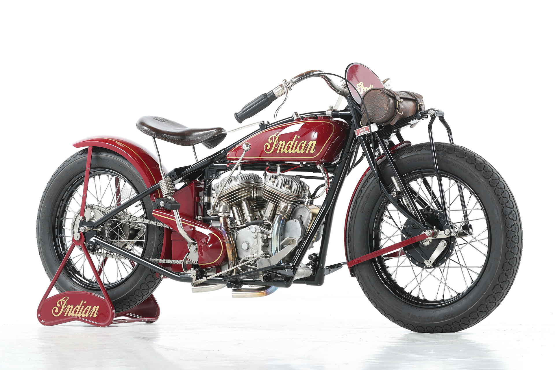 Budweis Custom Show 2023 - First Place Indian Scout class