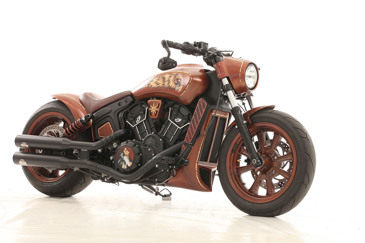 Budweis Custom Show 2023 - First Place Indian Scout class
